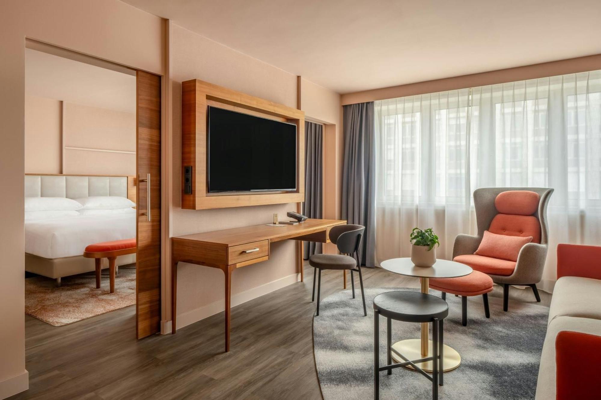 Hotel Marriott 5*